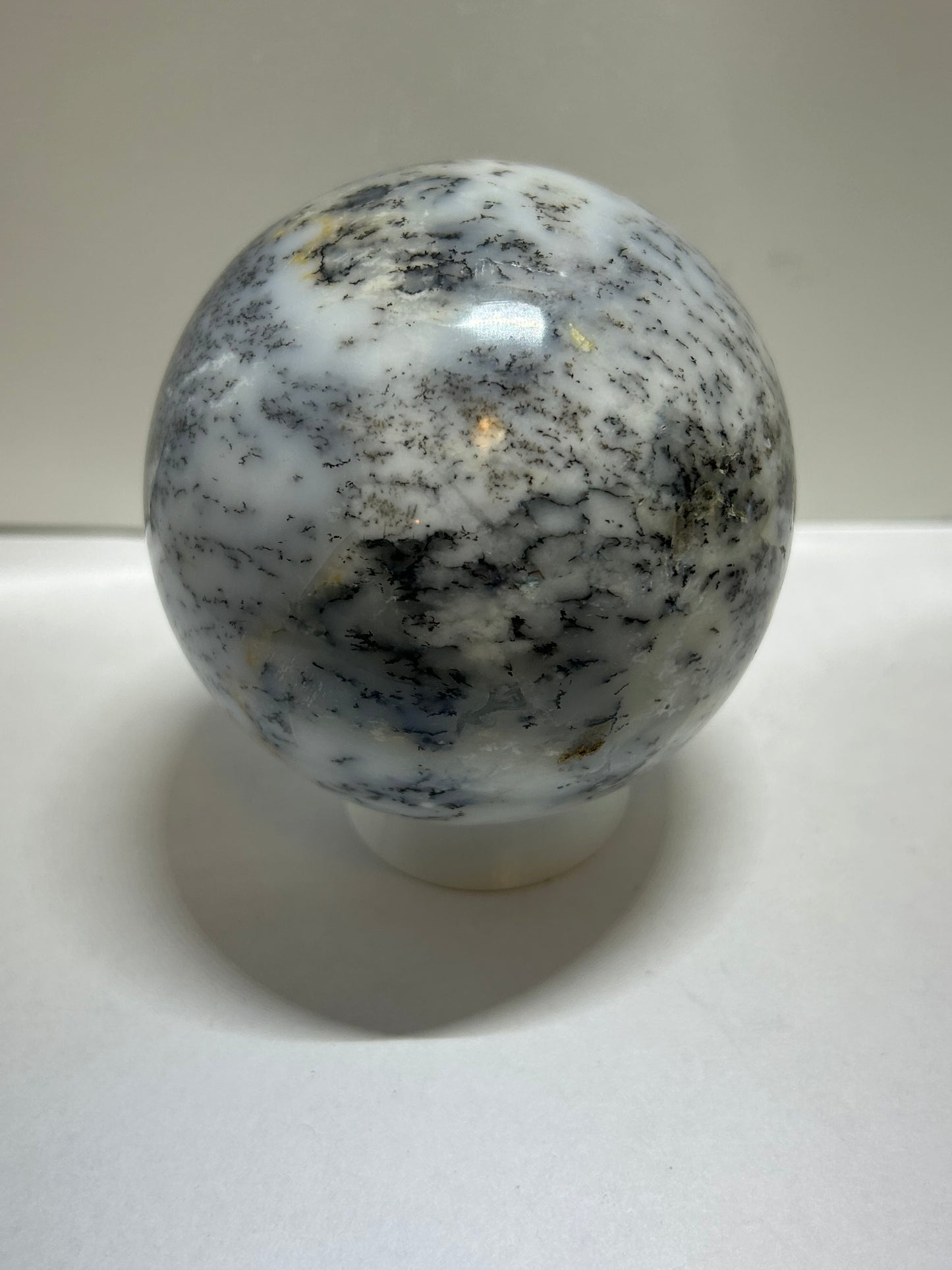 Dendritic Agate Sphere Carving Stone Crystal