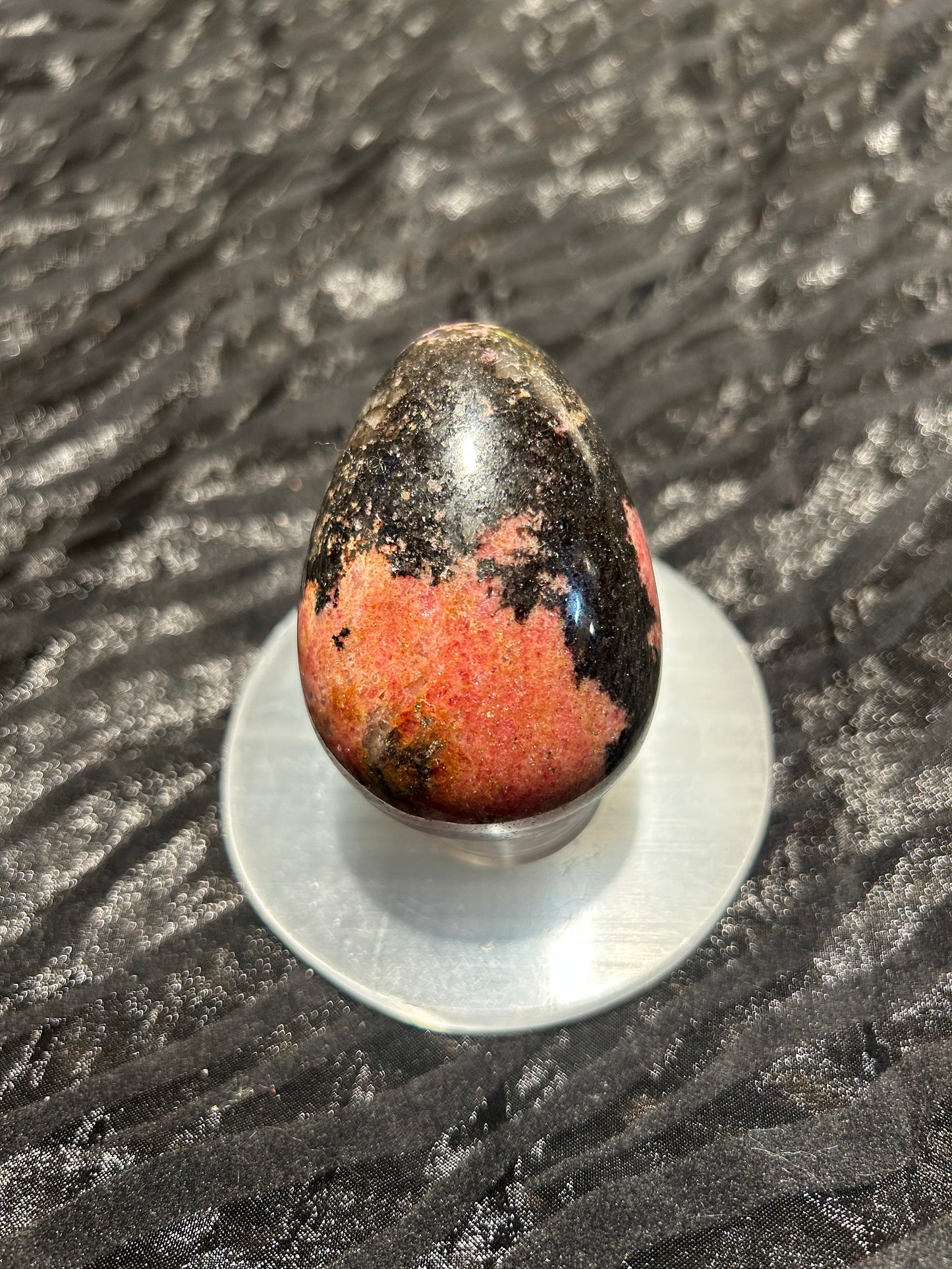 Rhodonite Egg Carving Gemstone Crystal