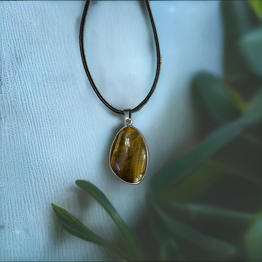 Tiger's Eye Pendant Necklace Gemstone Crystal